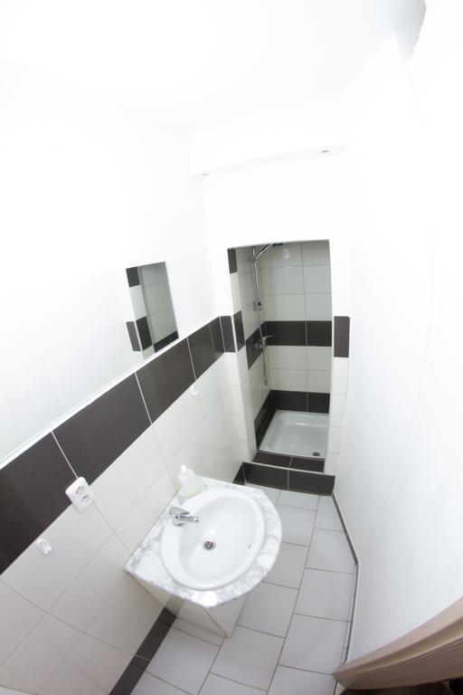 Pension Thaya Znojmo Exteriör bild